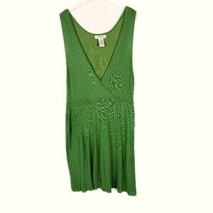 NWT Vertigo Paris Plunging Neckline Pleated Mini Dress Green Size Large L NEW